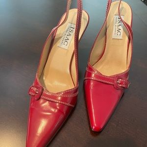 Ladies Isaac Mizrahi Red leather heel. Worn once. Very stylish. Size 7 AA